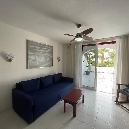 Americas 4 Apartment