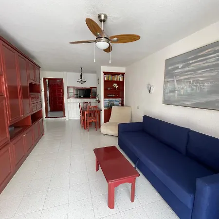 Americas 4 Apartment